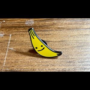 Banana Pin